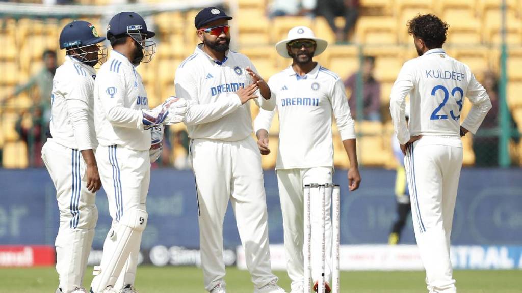 Rohit Sharm Trolled for Bowling First in IND vs AUS 3rd Test in Brisbane