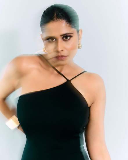 Sai Tamhankar Agni Screening Look