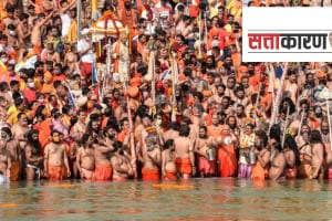 The Kurmi Mahakumbh at Poorey Kasinath village, located about 5 km from the city on the Lucknow-Faizabad Highway was attended by an estimated 50,000 people