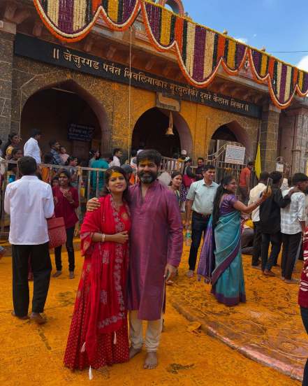 Dhanashri Kadgaonkar Jejuri Gadh visit