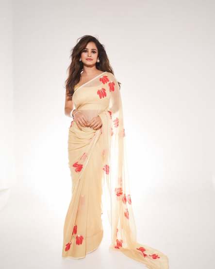 chetna pande saree. MTV chetna pande, Splitsvilla chetna pande