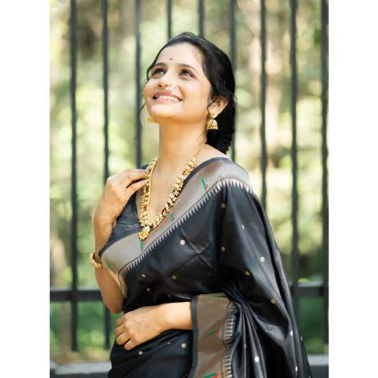 Sharvari Jog Black Muniya Border Paithani Saree