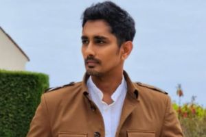 Siddharth Statement on crowd of 'Pushpa 2'