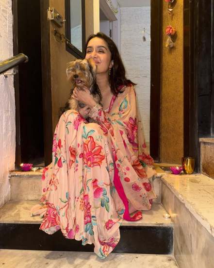 Shraddha Kapoor Bollywood star shares outfit photos from red sea film festival on social media