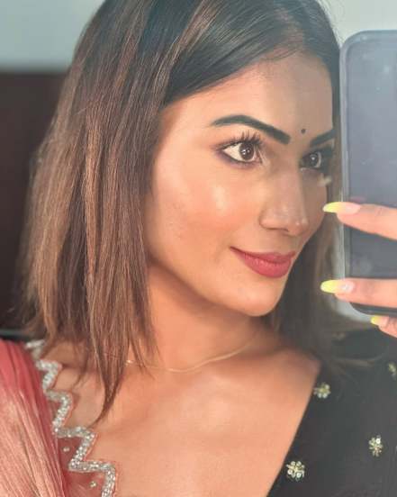 'Paaru' Fame Purva Shinde shares pictures in yellow saree for a wedding on social media