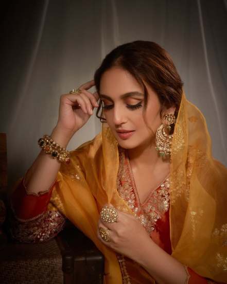 Bollywood actress Huma Qureshi shares traditional outfit on social media