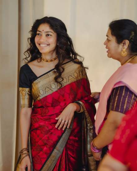 Sai Pallavi Senthamarai shares pictures of her outfits on the wedding of her sister Pooja Kannan on her sister third month wedding anniversary