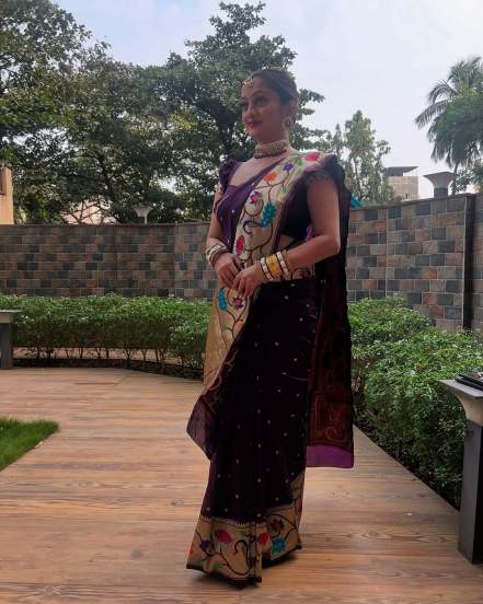 Actor Manasi Naik shares pictures in Paithani on social media with unique caption 