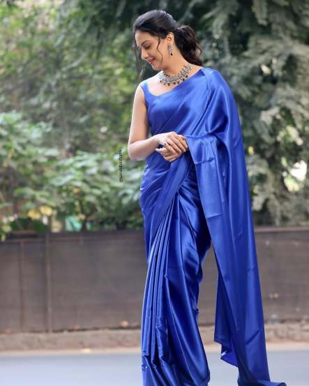 Tejashri Pradhan Blue Satin Saree