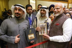 Image of PM Modi with Abdullateef Alnesef and Abdullah Baron.