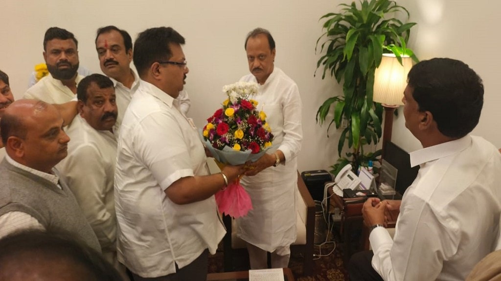 Apoorva hiray, Ajit Pawar meet Apoorva hiray,