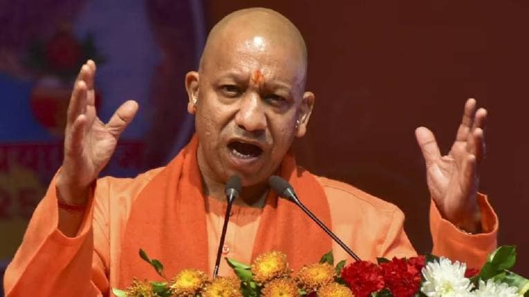 Yogi Adityanath : योगी आदित्यनाथ यांचं वक्तव्य, “सनातन धर्म हाच आपला राष्ट्रधर्म आहे, सगळ्यांनी…”