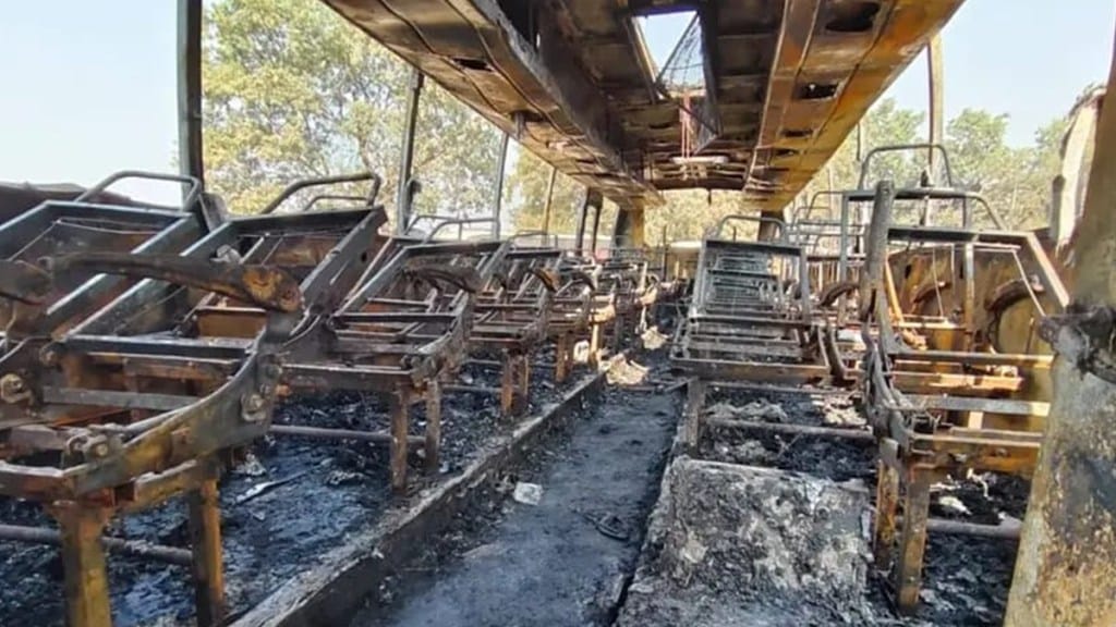 solapur shivshahi bus fire