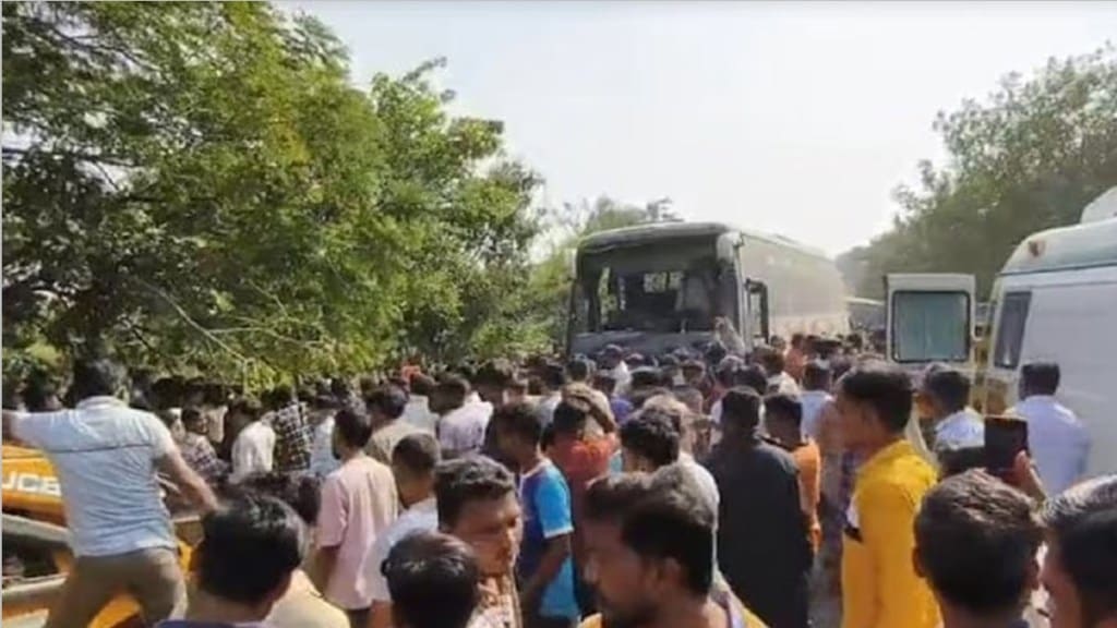 gondia shivshahi st bus accident