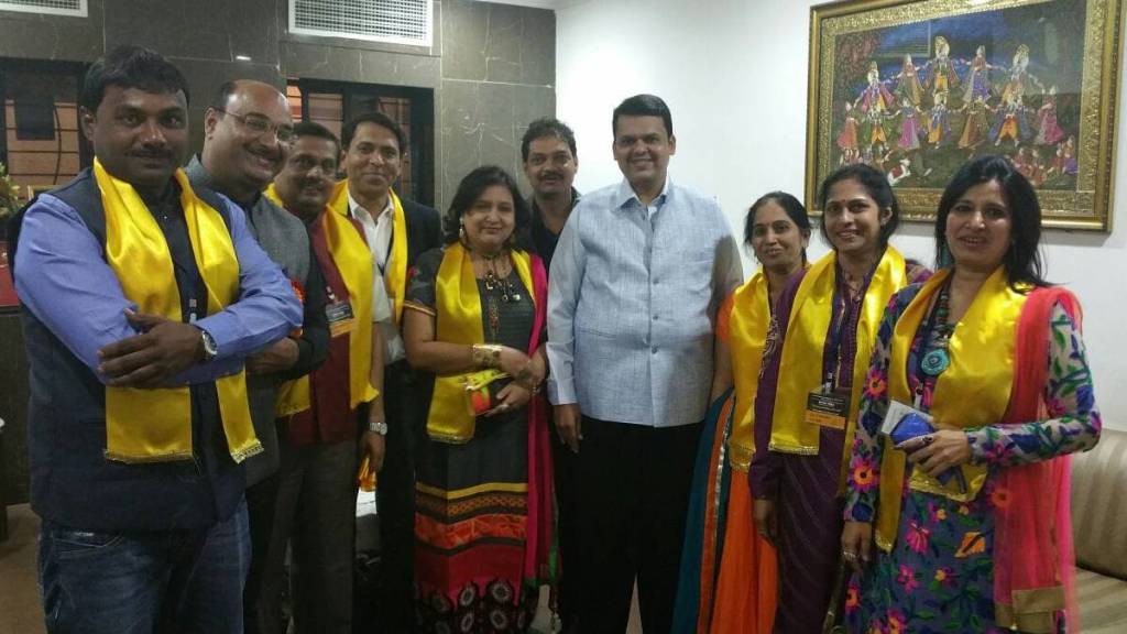 memories devendra fadnavis school classmates nagpur