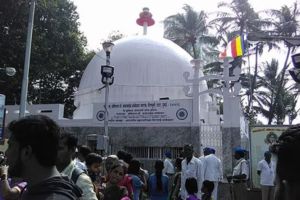 Facilities at railway station for relaxation of followers of dr babasaheb ambedkar