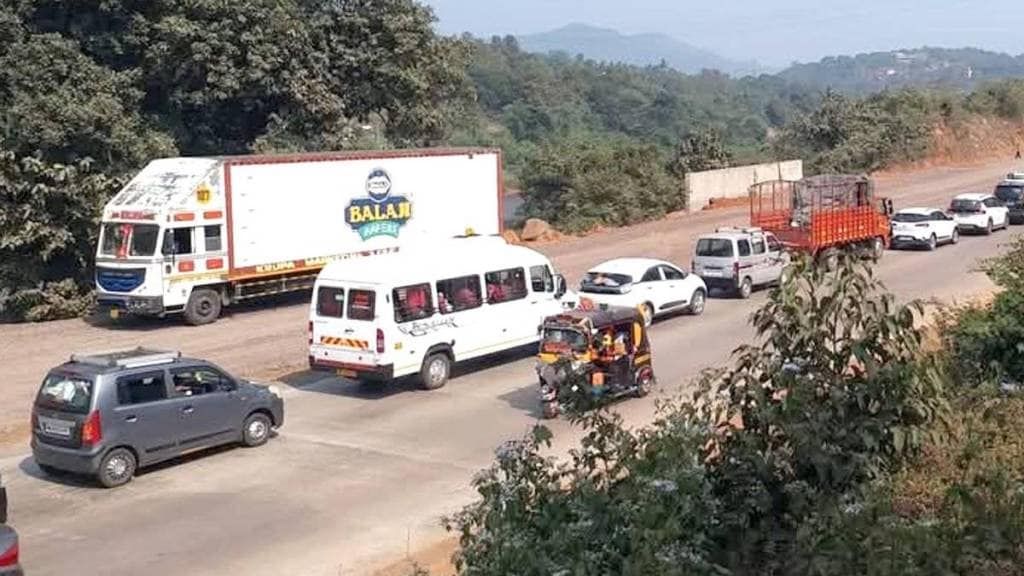 tourists suffer over traffic congestion on mumbai goa highway traffic