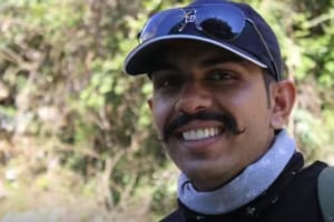 Success story of ias deshal dan ratnu son of tea seller who cleared upsc with 82 rank