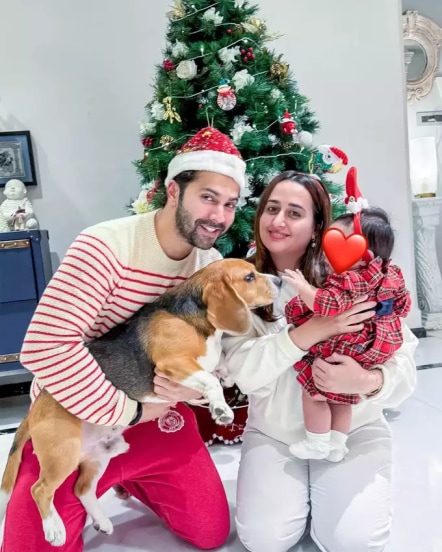 Ranbir Raha Deepika And Varun Dhawan Celebrate First Christmas With Kids
