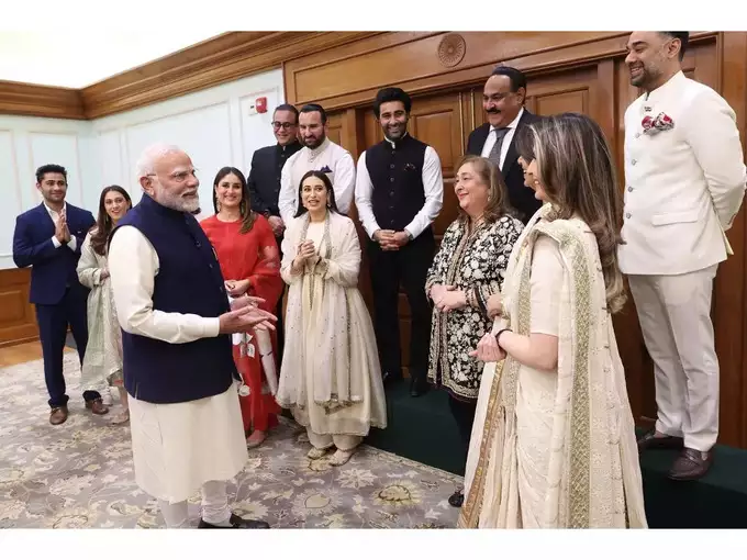 Kapoor Family Met Pm Narendra Modi 