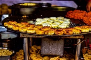 Mumbai street food vendors, street food Mumbai,