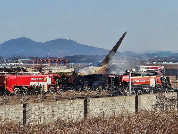 Runway skidding aircraft accident