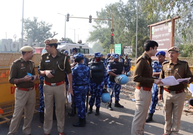 Delhi-Noida border traffic jam