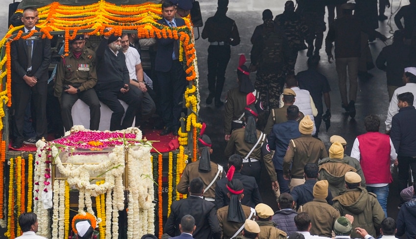 Funeral at Nigambodh Ghat