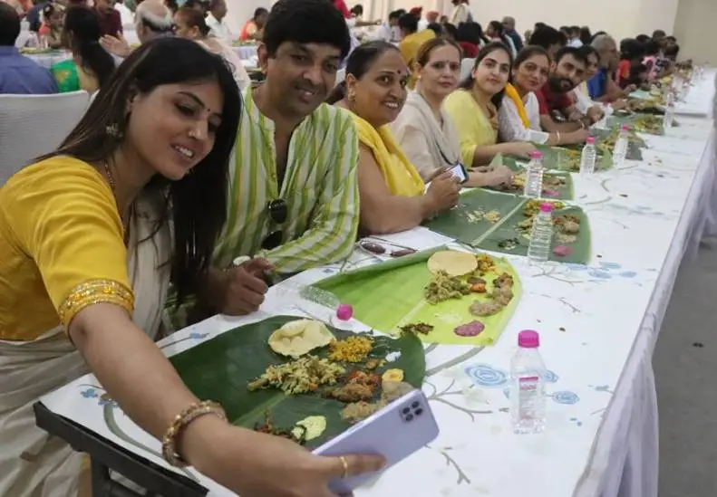 Why South Indians still eat on banana leaves