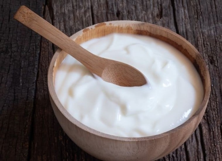 Yogurt and Oatmeal Mask