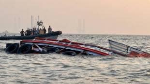 Neelkamal boat accident, mumbai, indian navy, coast guard