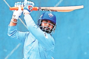 sunil gavaskar advice rishabh pant