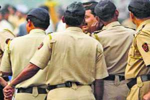 Mumbai Police Deploy in azad maidan for swearing-in