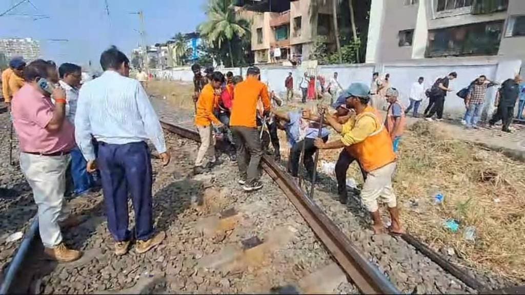 local train services disrupted on virar nalasopara line after Defect in railway track