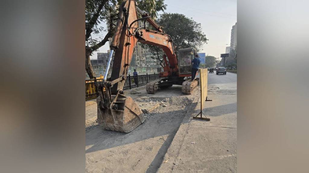 Mumbai contraction again started digging newly constructed cement concrete road in Lokhandwala area of ​​Andheri West