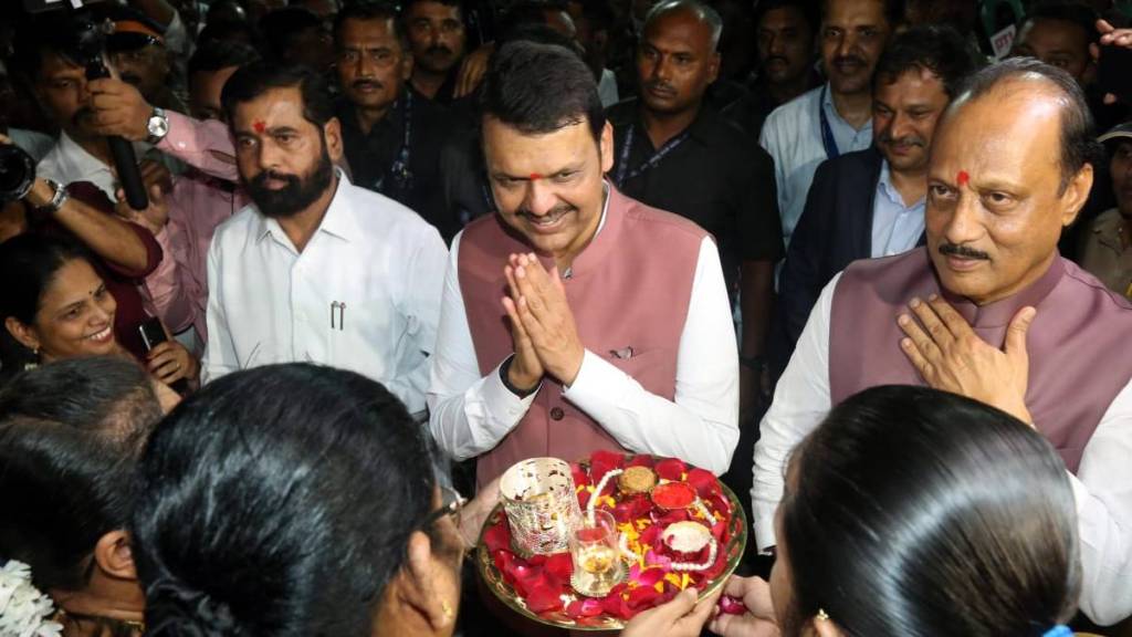 Maharashtra CM Devendra Fadnavis Oath Ceremony Live Updates: Maha CM Fadnavis, dy CMs Shinde & Ajit arrive at Mantralaya,