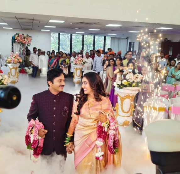 lakshmichya pavalani fame actor prashant nigade and virisha naik wedding