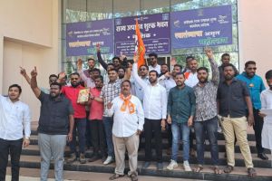 yuva sena protests after attempt to remove place of worship for liquor shop