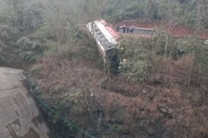 Dabhol - Mumbai ST bus skidded off road and overturned at Chinchali Dam