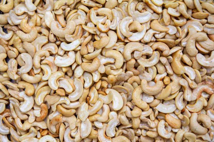 Health Benefits Of Eating Soaked Cashew Nut