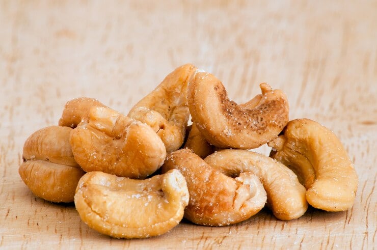 Health Benefits Of Eating Soaked Cashew Nut