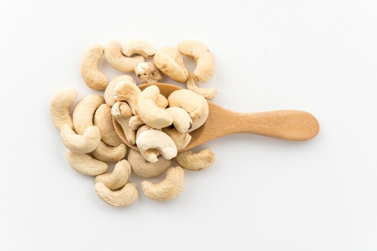 Health Benefits Of Eating Soaked Cashew Nut