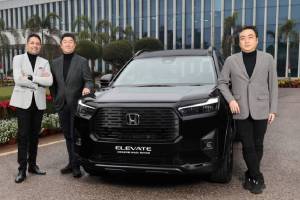 Honda Laucned Black Edition and Signature Black Edition