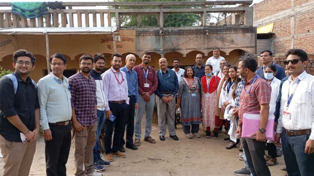 Two hundred patients of hair loss problem ICMR team in Shegaon