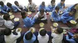 Mid-Day Meal : विद्यार्थ्यांच्या पोषण आहारात अंडा पुलाव, गोड खिचडी, नाचणी सत्व देण्याचा पर्याय; शालेय शिक्षण विभागाची माहिती