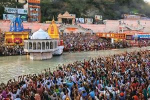 Delhi man robs three homes to fund his Maha Kumbh visit but is caught before reaching the Ganga.