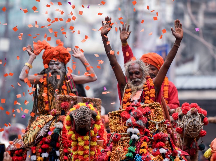 Monalisa Bhosle Maha Kumbh Mela 2025 Prayagraj