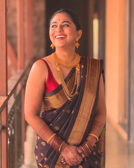 Mrunmayee Deshpande Gautami Deshpande Paithani Saree