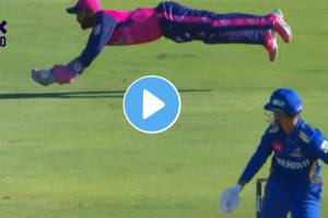 Dinesh Karthik pulls off one handed stunner catch for Paarl Royals against MI Cape Town in SA20 video viral