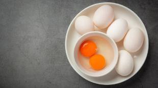 This is what happens to fat loss goals when you have just two eggs for breakfast daily